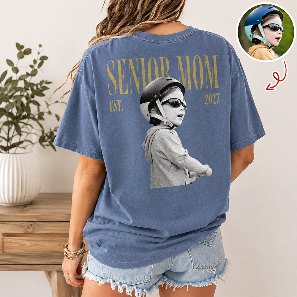 Custom Retro Photo Senior Mom EST. 2027 Back Comfort Shirt - Personalized Class of 2027 Gift, Proud Family Gift HO82 903264