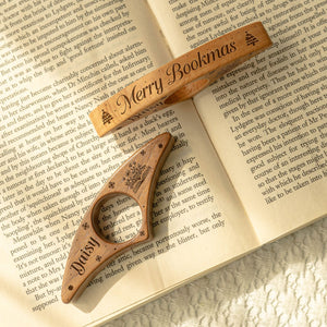 Merry Bookmas - Personalized Book Page Holder Christmas Gift For Book Friends CH07 899554