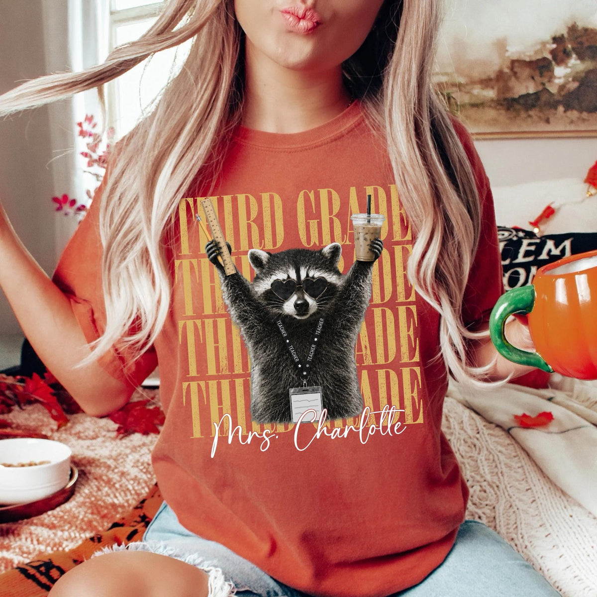 Guess Who's Back Funny Raccoon Teacher Comfort Shirt Custom Teacher Name Back to School Gift CH07 180226