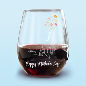Personalized Floral Hands Mom With Kids Mother's Day Wine Glass LM32 893311