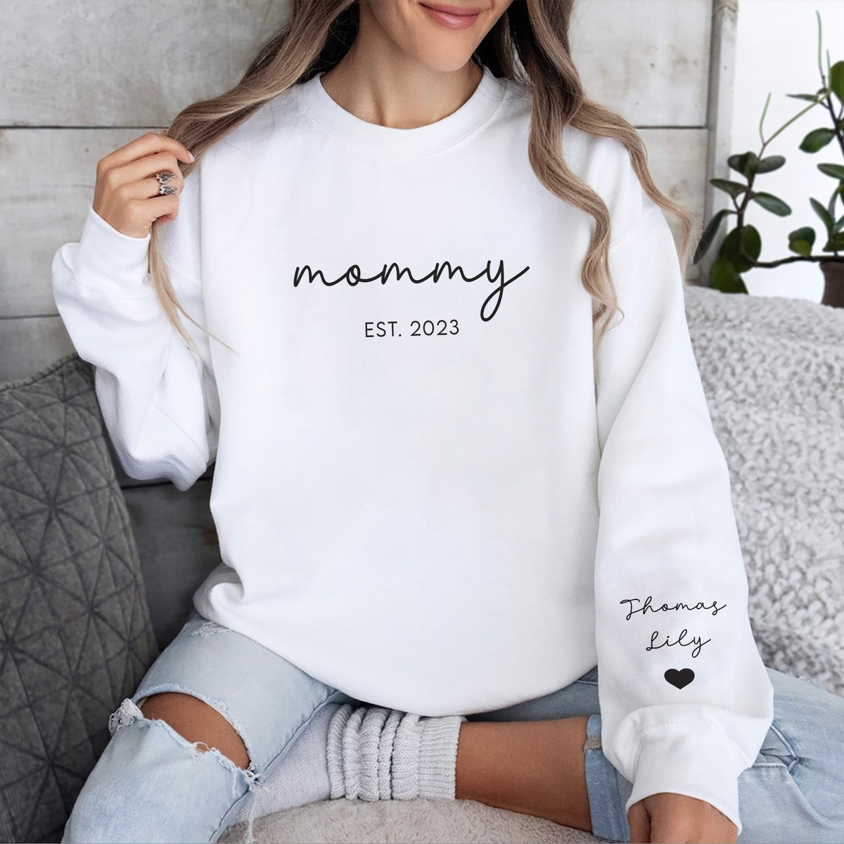 Personalized Mama Est with Kid Names Sleeve Printed Sweatshirt Gift for Mom LM32 899103