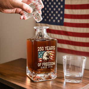 250 Years Of Freedom Since 1776 USA Bald Eagle America Flag Decanter HA75 897374