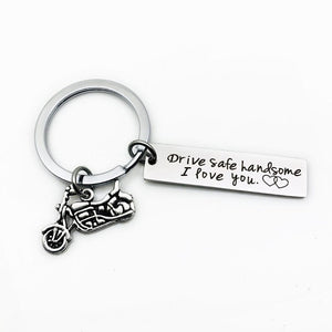GeckoCustom Drive Safe,I Need You Here With Me Metal Keychain Love You Keychain Men and Women Romantic Keychain Gift Birthday Father's Day KC124 motorcycle