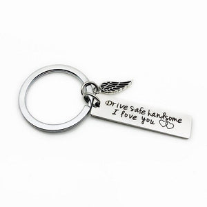 GeckoCustom Drive Safe,I Need You Here With Me Metal Keychain Love You Keychain Men and Women Romantic Keychain Gift Birthday Father's Day KC124 leaf