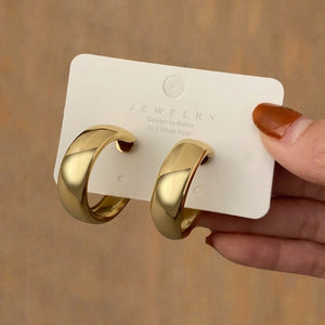 GeckoCustom Gold Color Pearl Hoop Earrings Set Metal Dangle Earrings Vintage Circle Geometric Twist for Women Girls Trendy Jewelry Gifts LY5299601