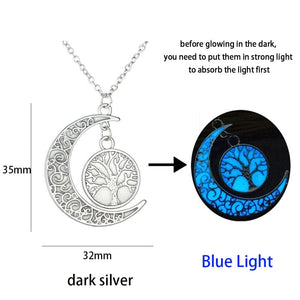 GeckoCustom Luminous Glowing Arrow Pendant Necklace Knight Spear Necklace Glow In The Dark Pike Necklace for Women Men Halloween Gift Tree