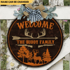 GeckoCustom Welcome To Hunter's Home Hunting Wood Sign, Hunting Gift, Round Wood Sign HN590 13.5 Inch