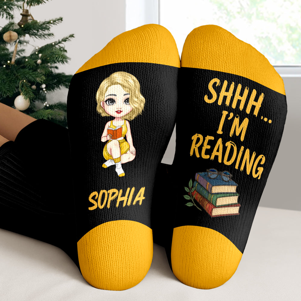Personalized Shhh I'm Reading Gifts For Book Lovers, Readers TH10 171081