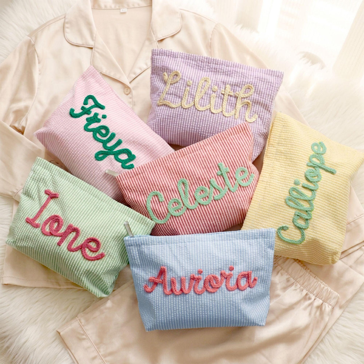Personalized Name Seersucker Makeup Bag - Gift For Mom, Girlfriend, Women, Summer Gift HO82 902064
