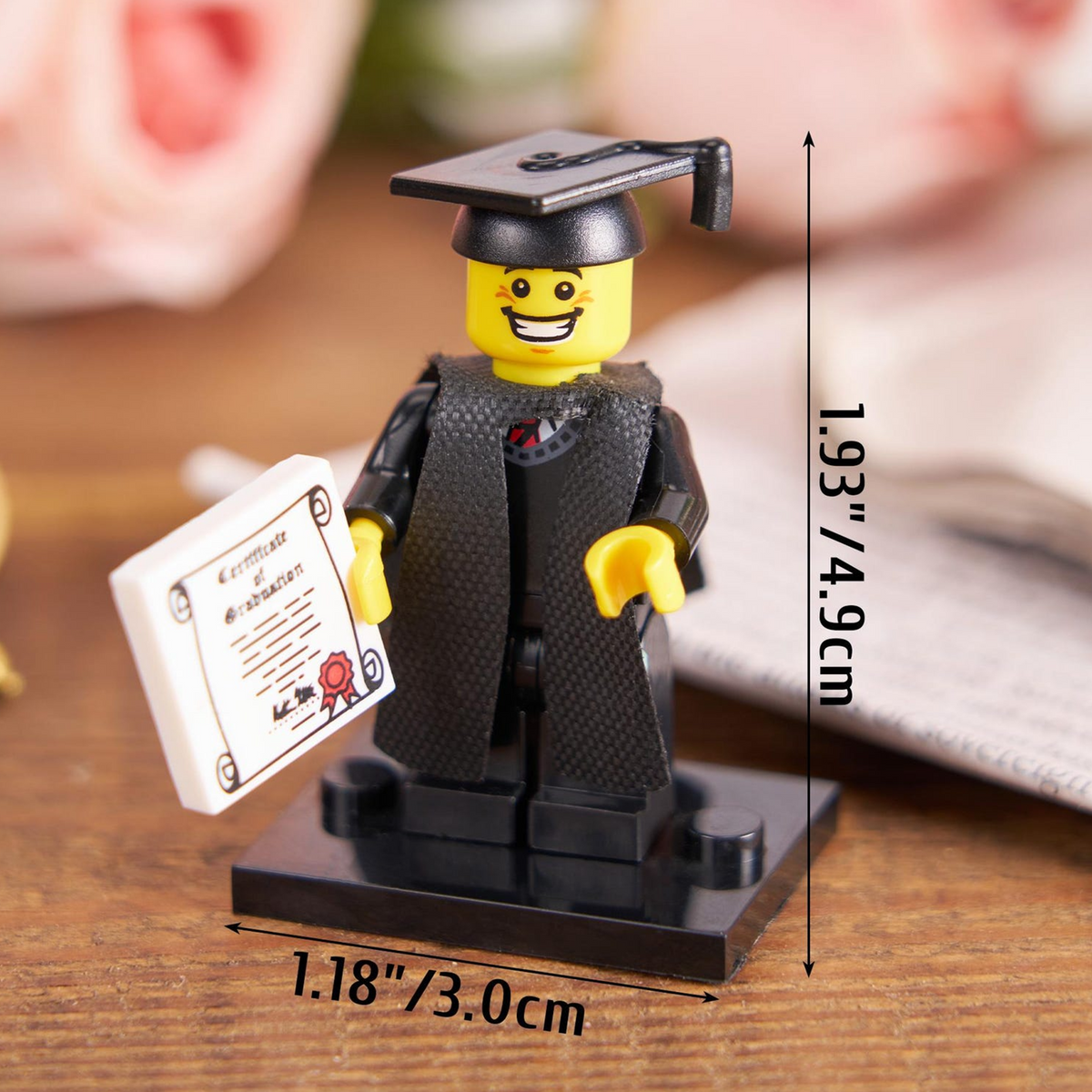 Personalized 2026 Graduation Building Block Family Figurines - Grad Gifts For Him & Her HO82 901620