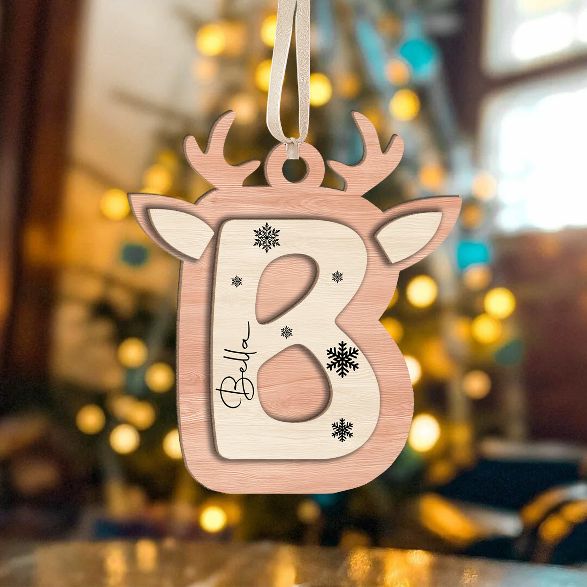 Personalized Reindeer Letter Wood Ornament For Christmas Gifts TH10 896319
