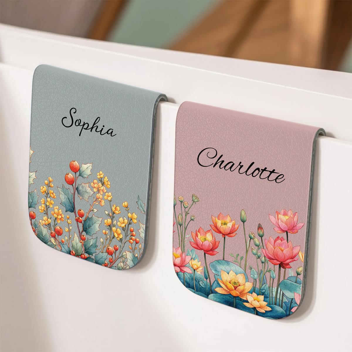 Personalised Watercolor Birth Flower Leather Magnetic Bookmark Gift for Book Lovers LM32 899393