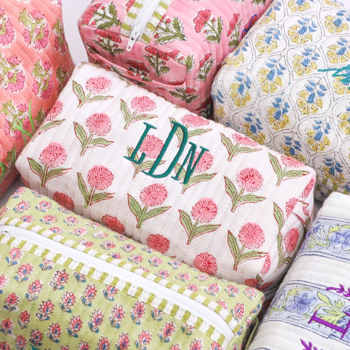 Personalized Name Flower Embroidered Makeup Bag- Gift For Mom, Girlfriend, Women, Bridesmaid Gift HO82 902042