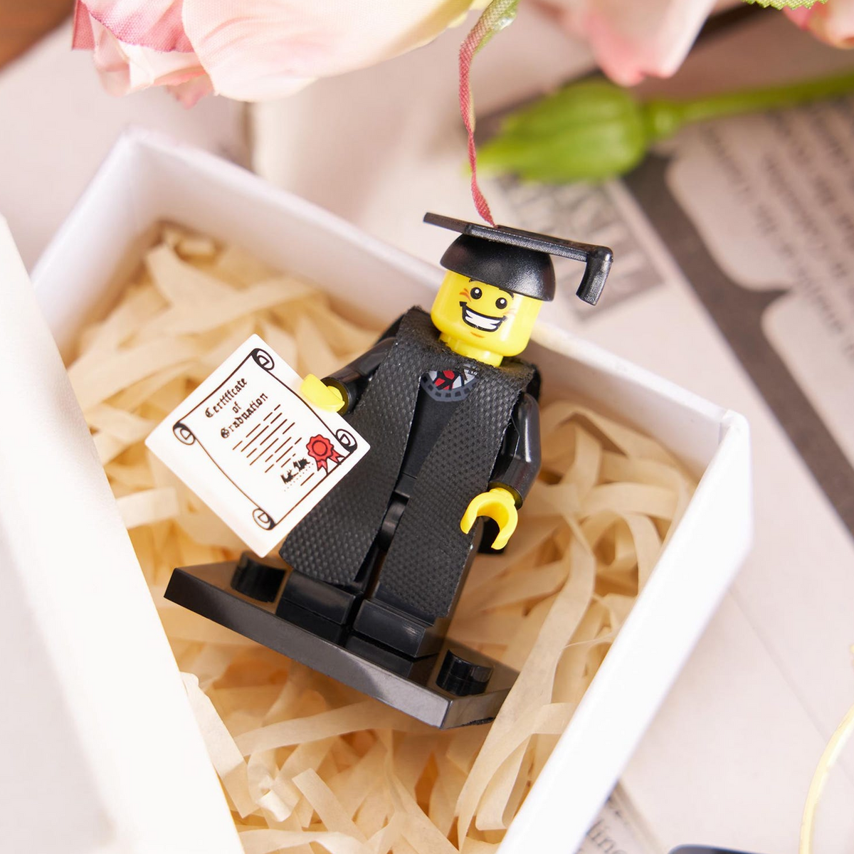 Personalized 2026 Graduation Building Block Family Figurines - Grad Gifts For Him & Her HO82 901620