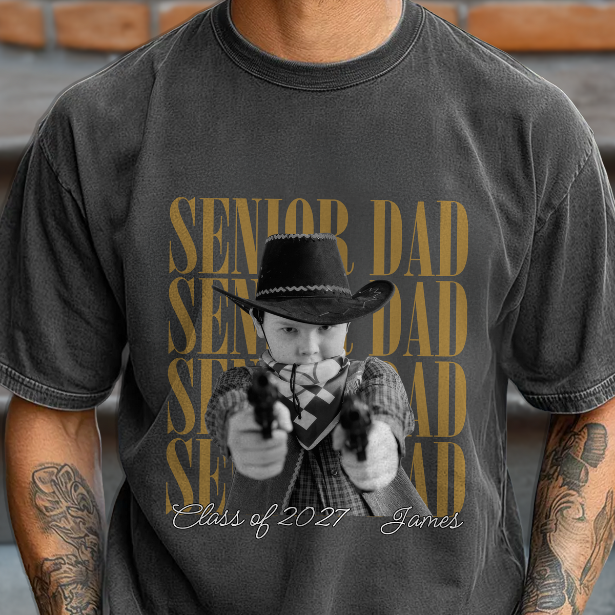 Custom Photo Senior Mom, Senior Dad, Class Of 2027 Comfort Shirt TH10 170603