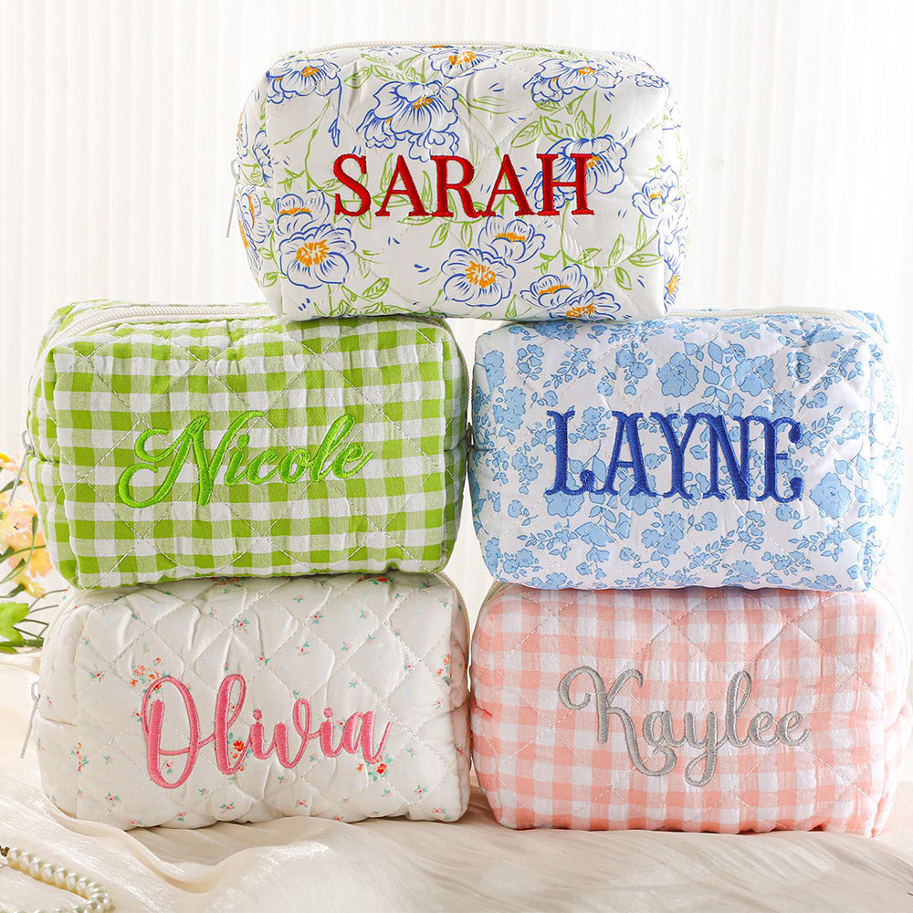Personalized Name Floral Embroidered Makeup Bag - Gift For Girlfriend, Women Toiletry Bag, Bridesmaid Gift LM32 897409
