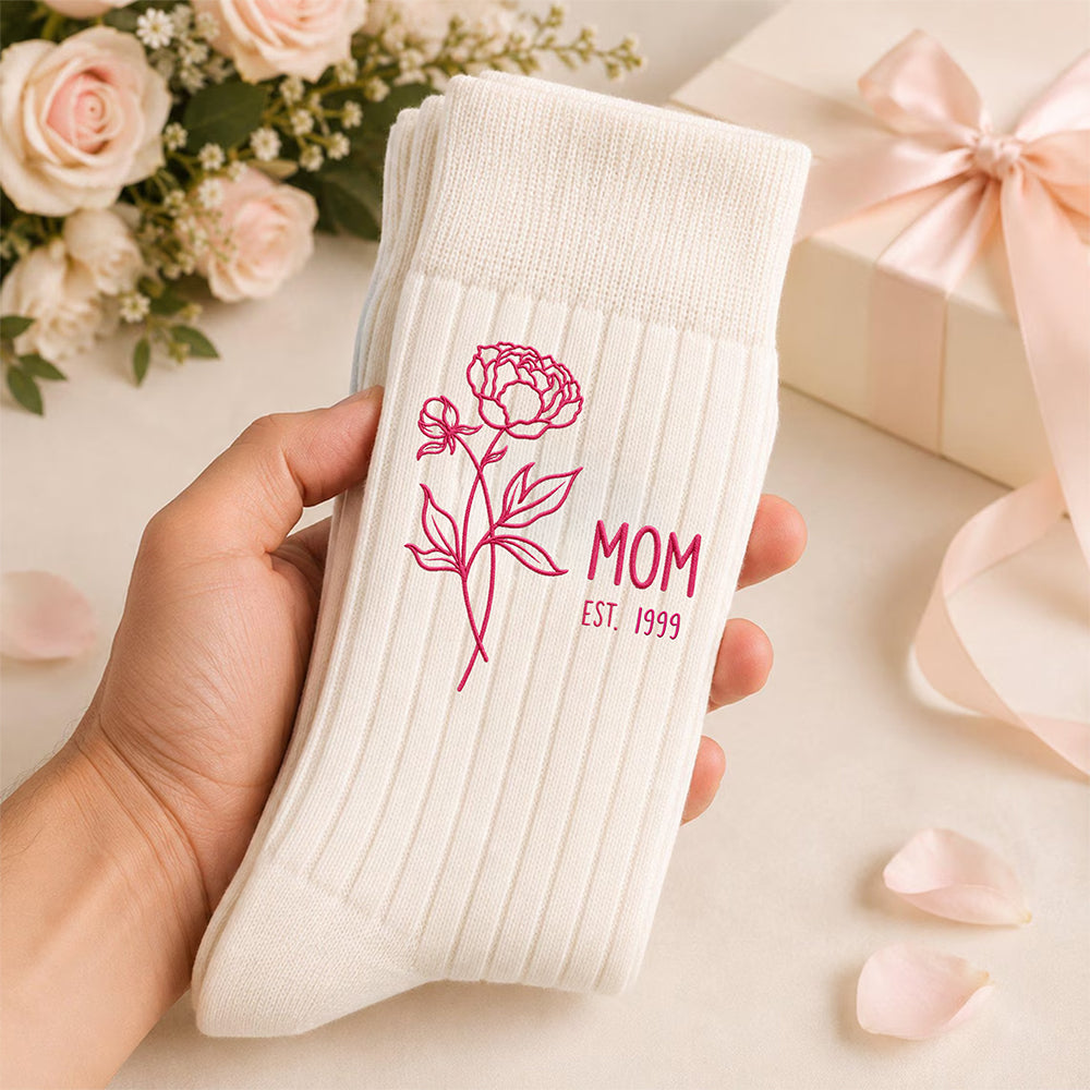 Personalized Name Birth Flower Embroidered Socks Gifts For Her, Grandma, Mom HA75 919118