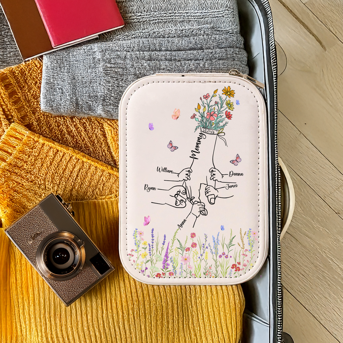 Personalized Every Child is a Wildflower in Mom’s Garden of Love Makeup Box With LED LM32 893303