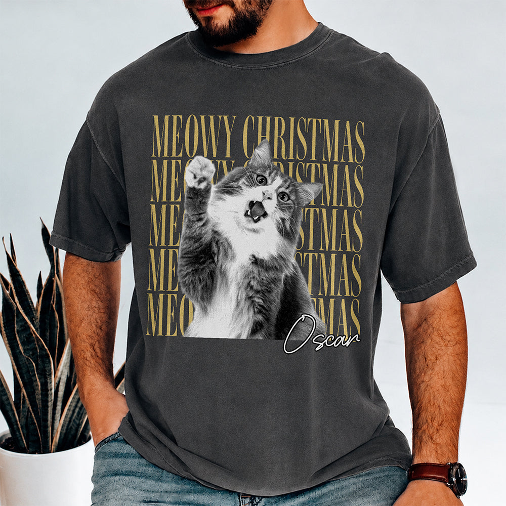 Personalized Vintage Dog Cat Photo Merry Christmas Comfort Shirt Gift For Cat Lovers HA75 922112