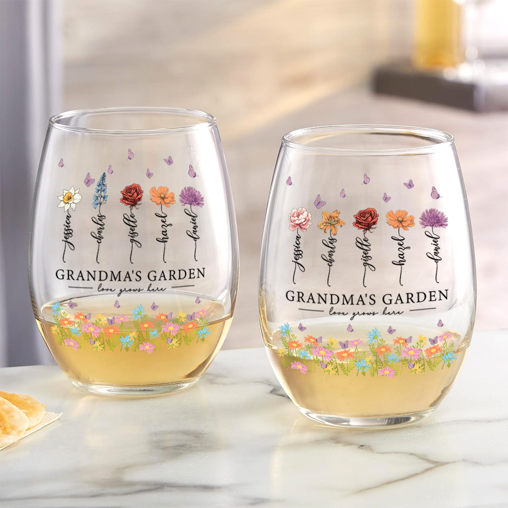 Grandma's Garden Love Grows Mother's Day Personalized Wine Glass LM32 893171