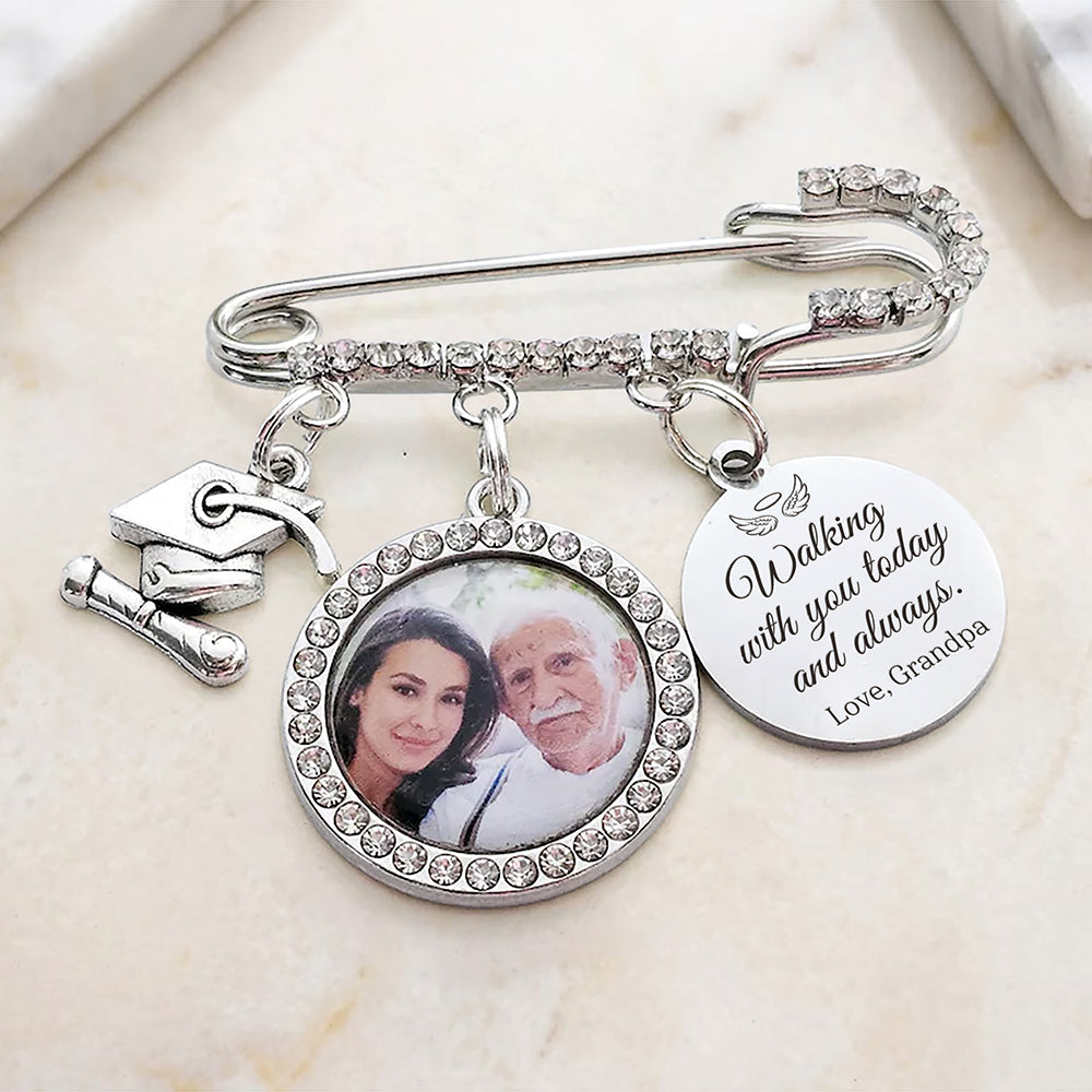 Personalized Photo Remembering Loved Ones Graduation Cap Memorial Tassel Picture Lapel Pin HA75 920764