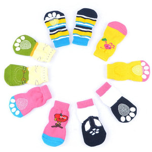GeckoCustom 4Pcs Warm Puppy Dog Shoes Soft Pet Knits Socks Cute Cartoon Anti Slip Skid Socks For Small Dogs Breathable Pet Products S/M/L 29 / S
