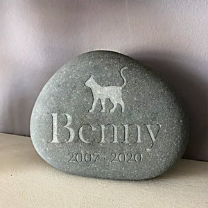 GeckoCustom Custom Cat Cherish Your Beloved Pet's Memory Memorial Engraved Stone HO82 893078