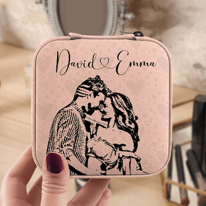 GeckoCustom Custom Couple Photo Pencil Drawing Unique Jewelry Travel Box LM32 893037 10*9.5*5cm / PU Leather & Pearl Velvet