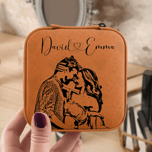 GeckoCustom Custom Couple Photo Pencil Drawing Unique Jewelry Travel Box LM32 893037 10*9.5*5cm / PU Leather & Pearl Velvet