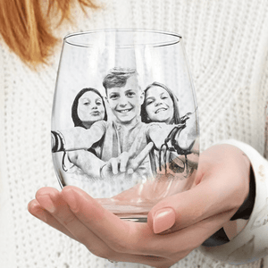 GeckoCustom Custom Photo Best Friends Bestie Sisters Stemless Wine Glass Unique Gift HO82 893416 14.5 oz