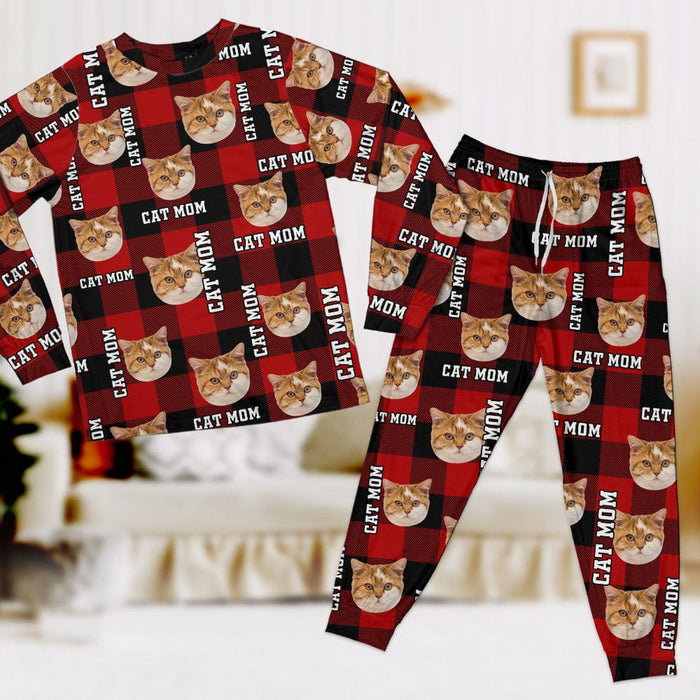 GeckoCustom Custom Photo Cat Mom Cat Dad With Buffalo Plaid Pattern Pajamas Set N304 889786 Combo Shirt And Pants (Favorite) / S