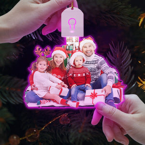 GeckoCustom Custom Photo Family LED Acrylic Ornament TH10 892111 3 inches