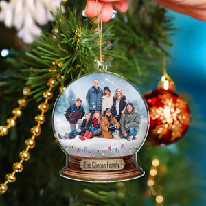 GeckoCustom Custom Photo Family Snowglobe Acrylic Ornament HA75 891596