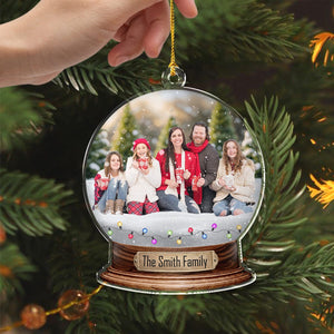 GeckoCustom Custom Photo Family Snowglobe Acrylic Ornament HA75 891596