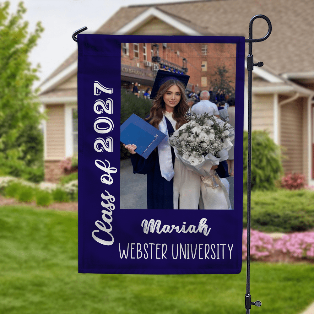 GeckoCustom Custom Photo Graduation Senior Class of 2025 Garden Flag 12"x18"