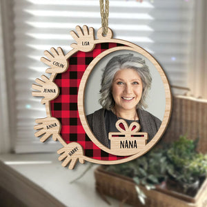 GeckoCustom Custom Photo Hand Frame Christmas Gift For Parents And Grandparents 2-Layered Mix Ornament N304 889742