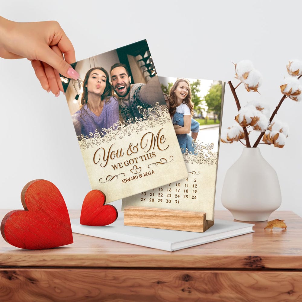 GeckoCustom Custom Photo You And Me We Got This Vintage Version Couple Easel Calendar HO82 893424 5 x 7.2 inches