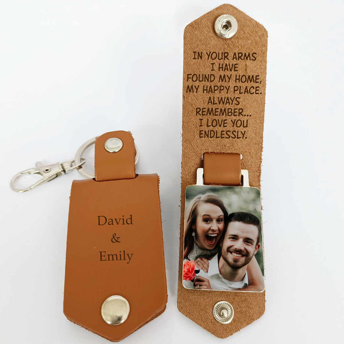 GeckoCustom Custom Text Vintage Leather Photo Keychain C250
