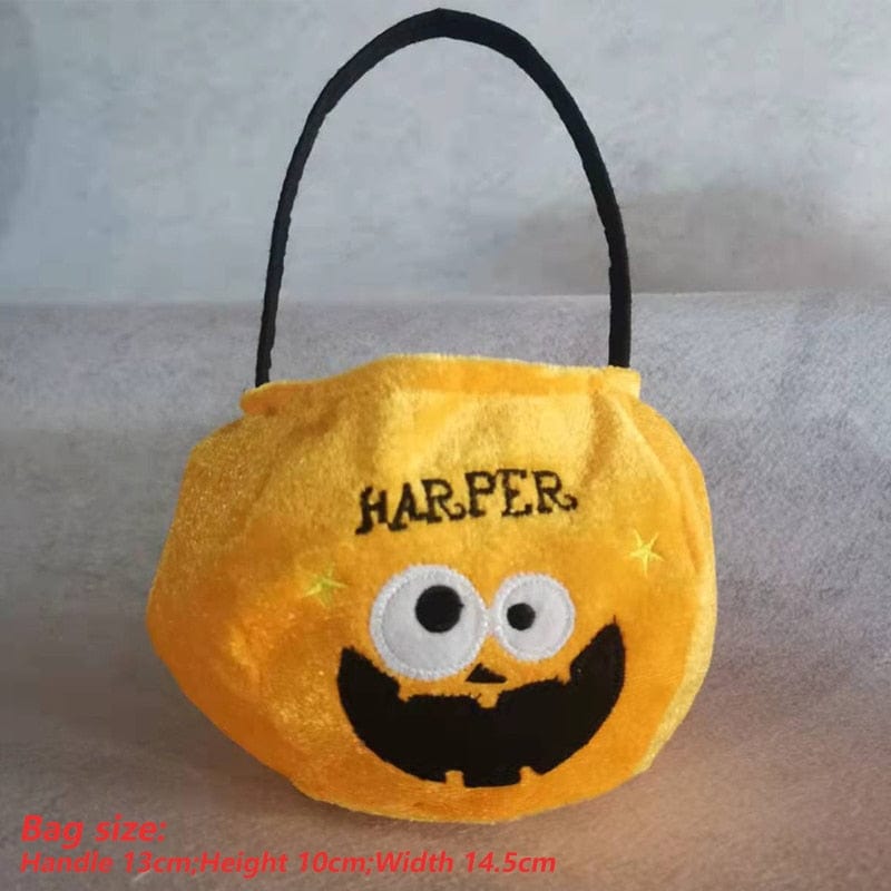 GeckoCustom Cute Halloween Portable Pumpkin Bag Trick Or Treat Kids Candy Bag as shows 5