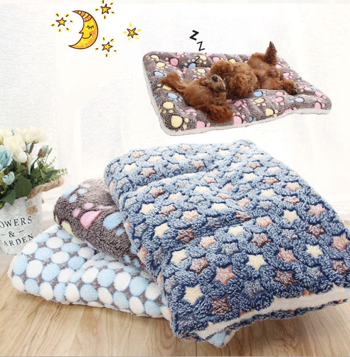 GeckoCustom Dog Bed Thickened Dog Mat Pet Cat Soft Fleece Pad Blanket Bed Mat Cushion Home Washable Rug Keep Warm Pet Supplies cama perro