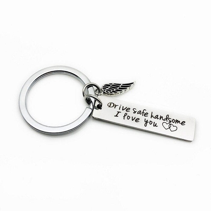 GeckoCustom Drive Safe，I Need You Here With Me Metal Keychain Love You Keychain Men and Women Romantic Keychain Gift Birthday Father's Day KC124 leaf