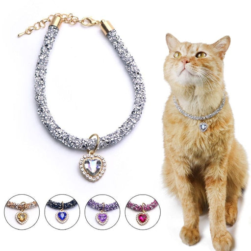 GeckoCustom Luxury Crystal Cat Collar Heart Gem Pendant Party Reflective Rhinestone Necklace Adjustable Cats Puppy Chihuahua Pet Accessories