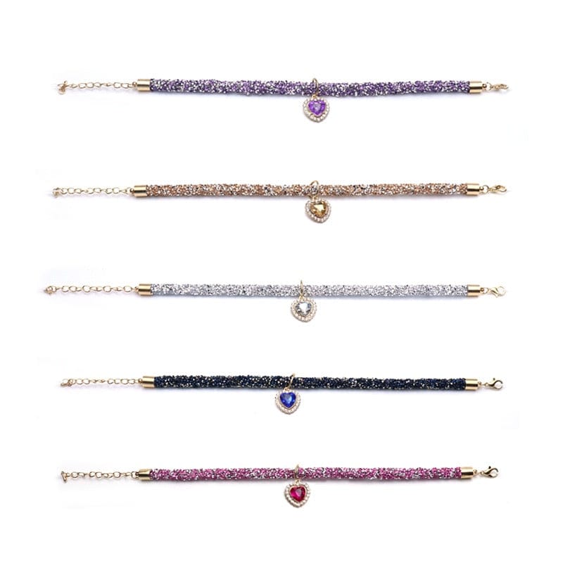 GeckoCustom Luxury Crystal Cat Collar Heart Gem Pendant Party Reflective Rhinestone Necklace Adjustable Cats Puppy Chihuahua Pet Accessories