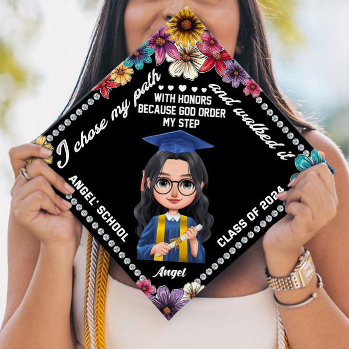 GeckoCustom Personalized Chibi Girl Graduation Topper Graduation Gift HN590 9.5"x9.5"