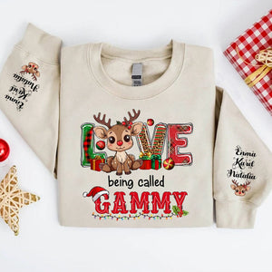 GeckoCustom Personalized Christmas Reindeer Grandma Sweatshirt HO82 893158