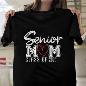 GeckoCustom Senior Mom Class Of 2025 Graduation Dark Shirt NHS87 890613 Basic Tee / Black / S