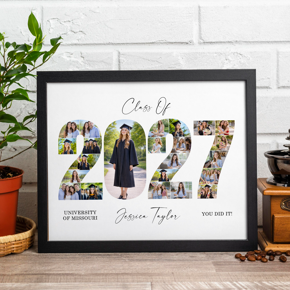 Personalised Graduation Photo Class of 2026 Picture Frame Gift for Seniors HO82 901820