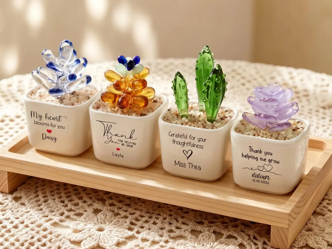 Glass Plant Pot, Personalized Name Mini Glass Flower, Teacher Appreciation Desk Table Decoration TH10 170207