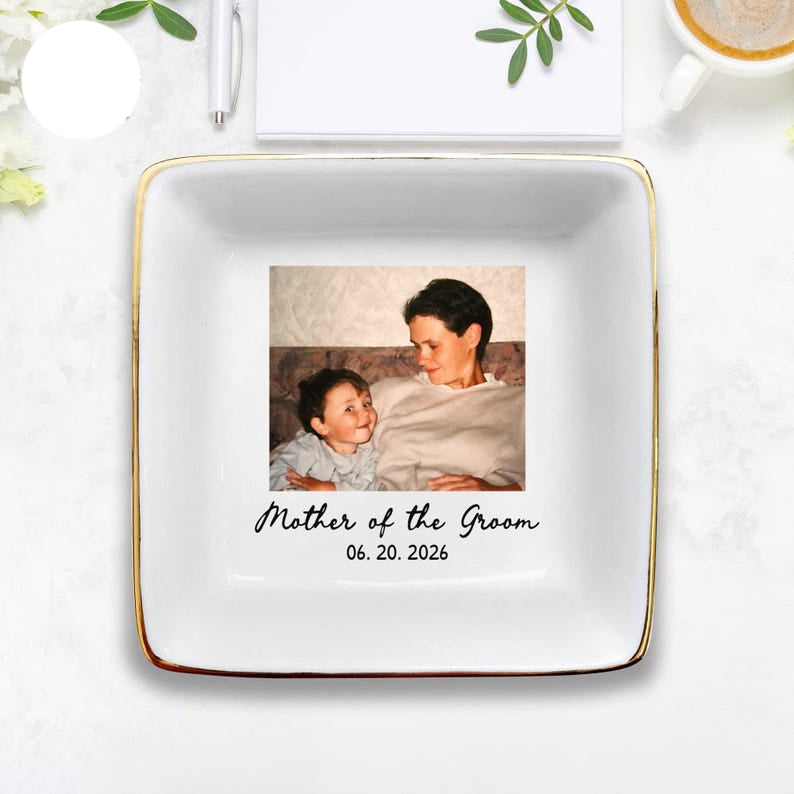Photo Gifts for Mom Wedding Day, Custom Photo Wedding Ring Dish, Mother Of The Bride Jewelry Dish, Custom Jewelry Tray for Mom TH10 898955
