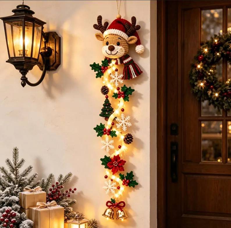 Christmas Lighted Door Hanger - Snowman Christmas Decor HO82 903760